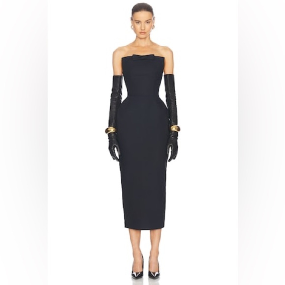 Elegant Strapless Black Sheath Dress